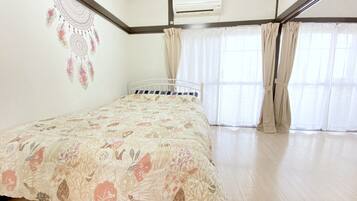 Apartment | 2 bedrooms, iron/ironing board, free WiFi