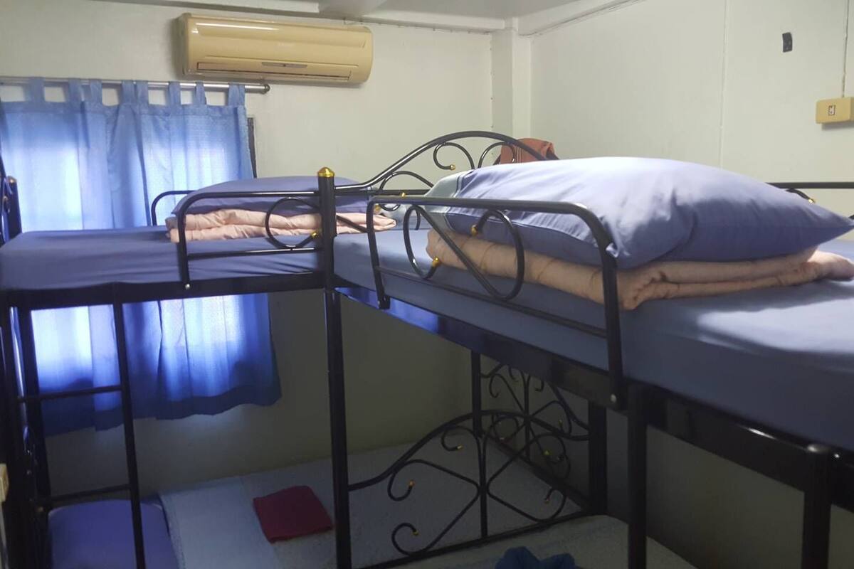 Shared Dormitory, Mixed Dorm