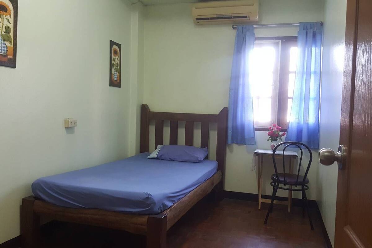 Basic Single Room