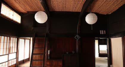 ra · tatta - Hostel