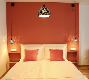 City-Apartment (Red) | 1 Schlafzimmer, Bettwäsche aus ägyptischer Baumwolle
