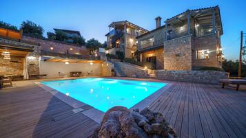 Alberca al aire libre