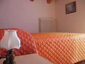 2 bedrooms, Internet - Molvenolago Apartment (Molveno)