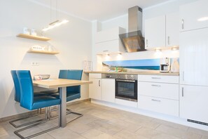 Køleskab, mikrobølgeovn, ovn, opvaskemaskine