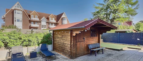 المنطقة المحيطة بالمنشأة