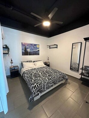 2 bedrooms, iron/ironing board, free WiFi, bed sheets