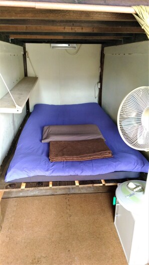 Dormitório compartilhado, em dormitório misto (Box Bed) | Cofres nos quartos, Wi-Fi de cortesia, roupa de cama