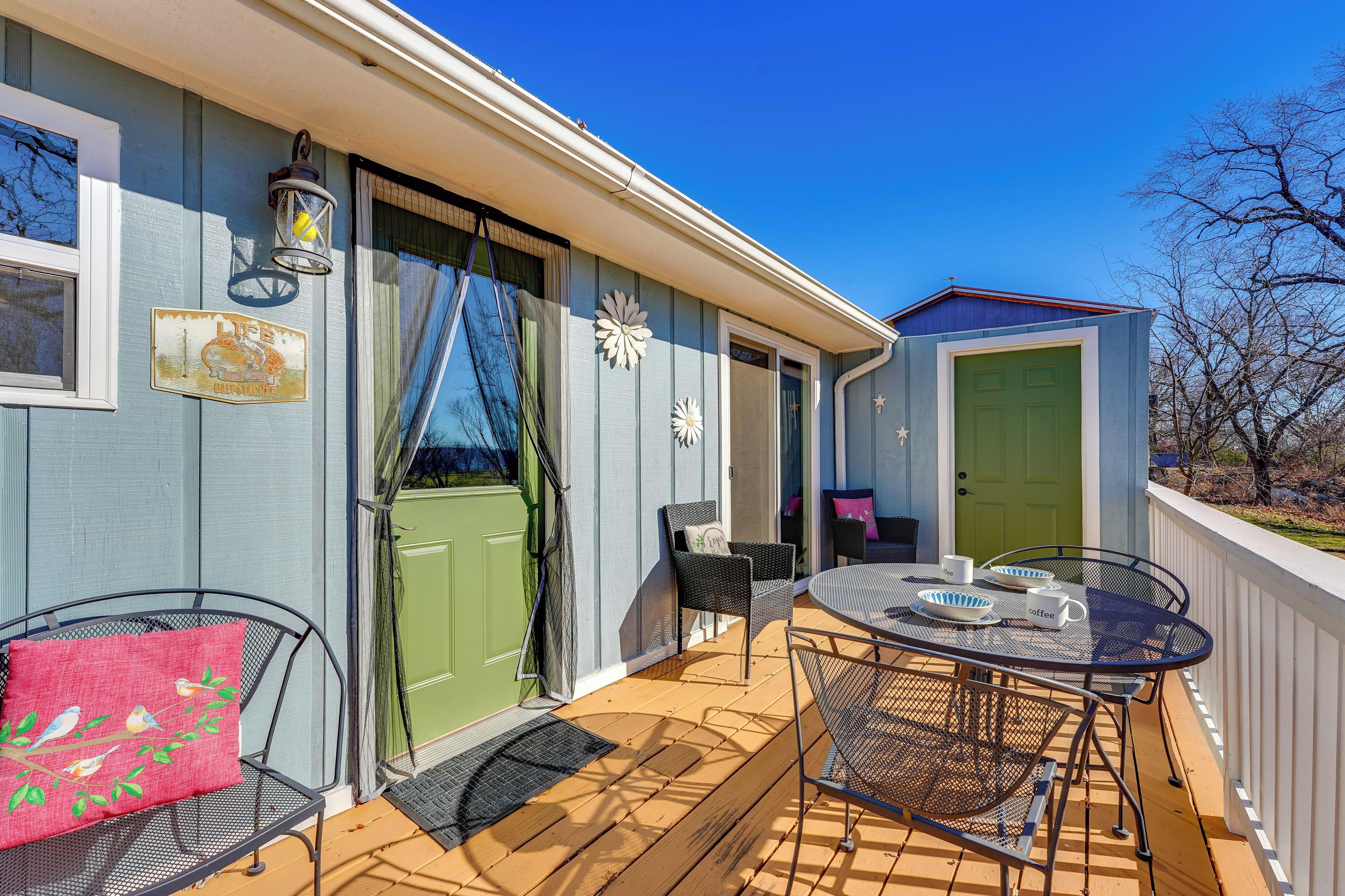 屋外ダイニング  エリア