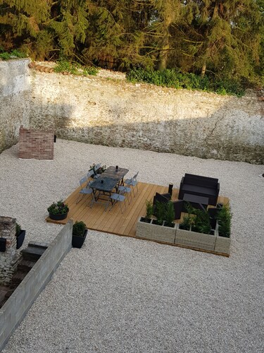 Appartement à deux pas de la basilique de Bon Secours