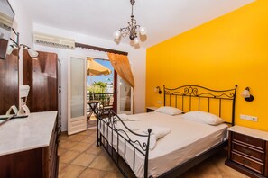 Deluxe Studio - Summer Dream II (Naxos)