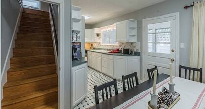 Enchanting historic townhouse by CozySuites