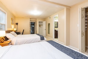 House (3 Bedrooms) | 3 bedrooms, laptop workspace, iron/ironing board, WiFi