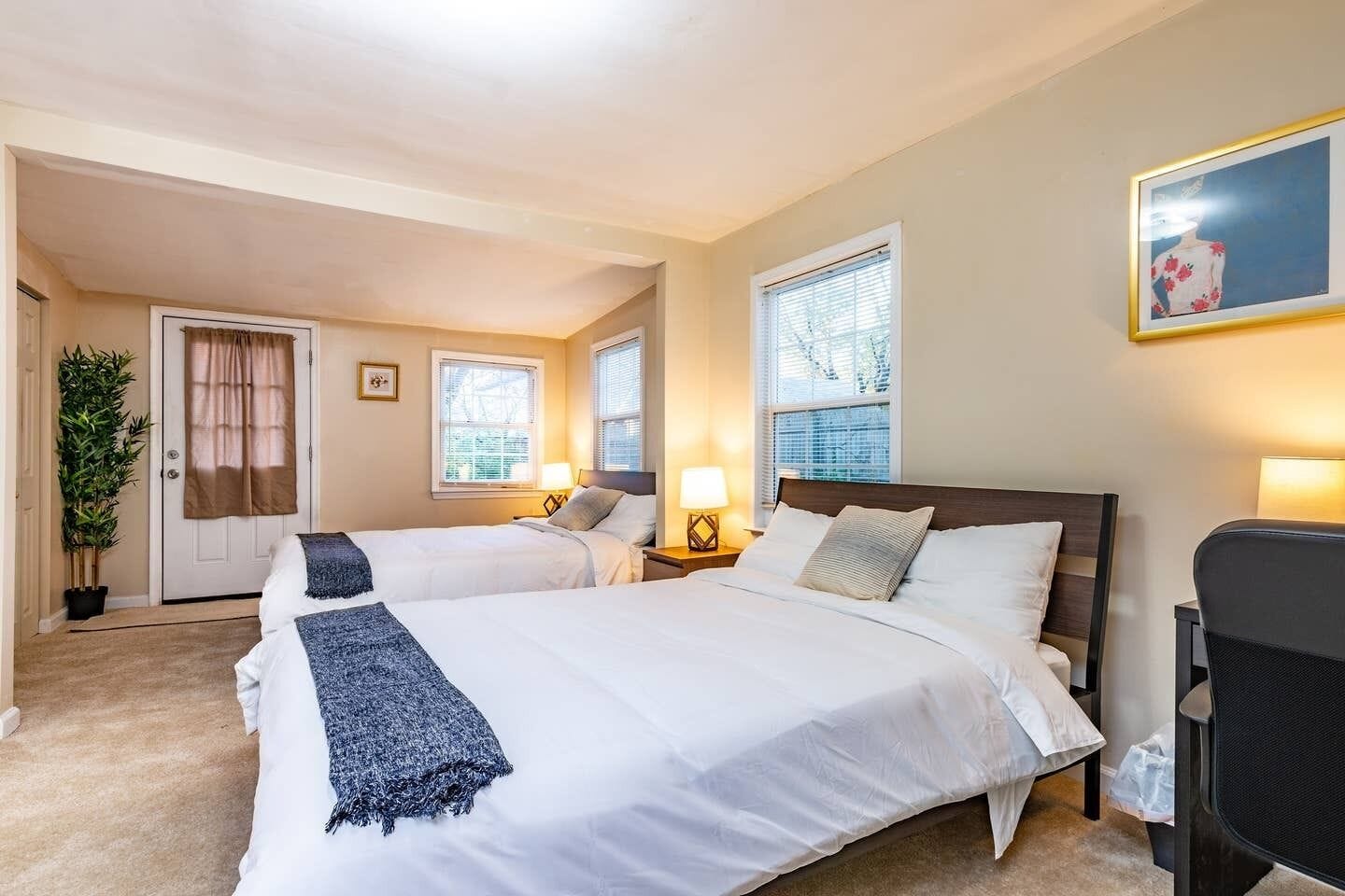 Rumah (3 Bedrooms) | 3 kamar tidur, ruang kerja ramah laptop, setrika/meja setrika, dan Wi-Fi