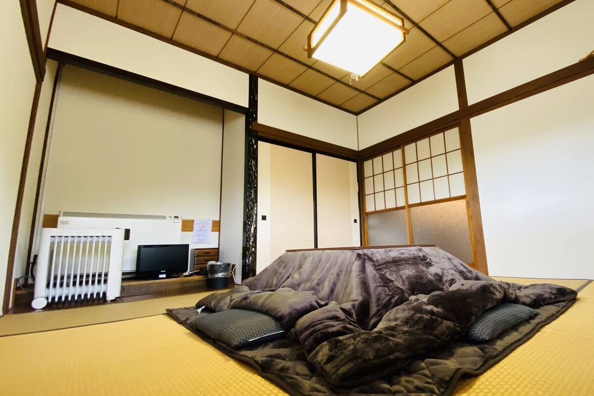 Japanese Style Room for 3 People | Iron/ironing board, free WiFi, bed sheets