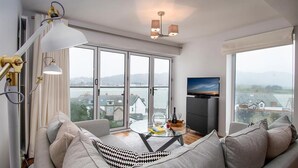 Unclassified image, 4 of 28, button - Deganwy Tower Apartment (Conwy)