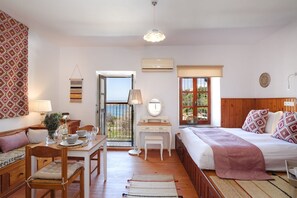 1 bedroom, internet, bed sheets