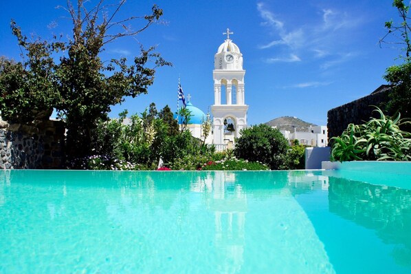Infinity-Pool