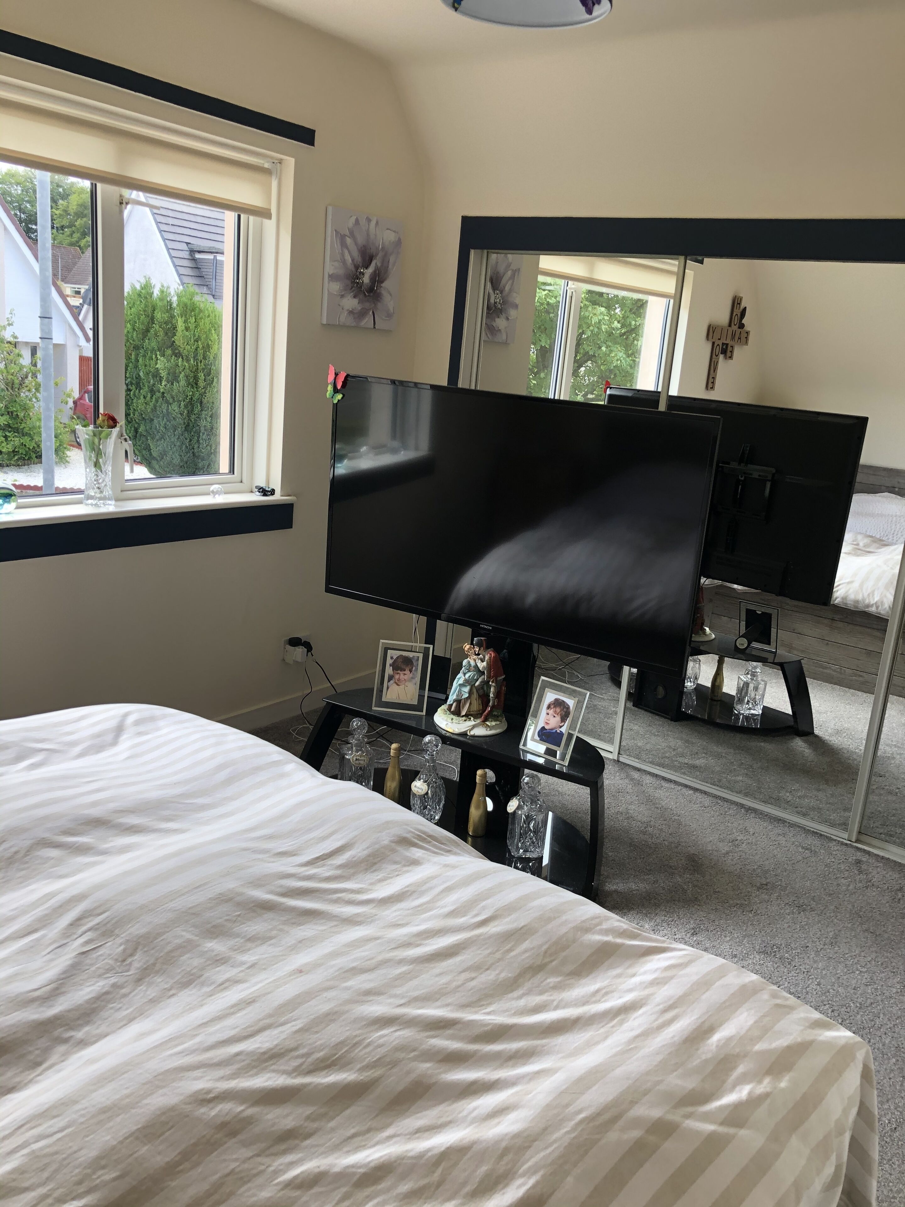 House | 3 bedrooms, iron/ironing board, free WiFi, bed sheets