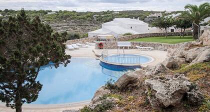 Complejo residencial Es brucs