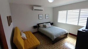 Room - M3B-Comfy 1B/1B-Close to Rest (San Juan)