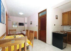 1 soverom og internettilgang