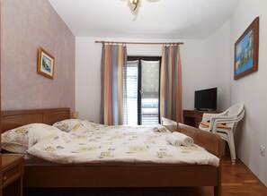 1 camera, accesso a Internet