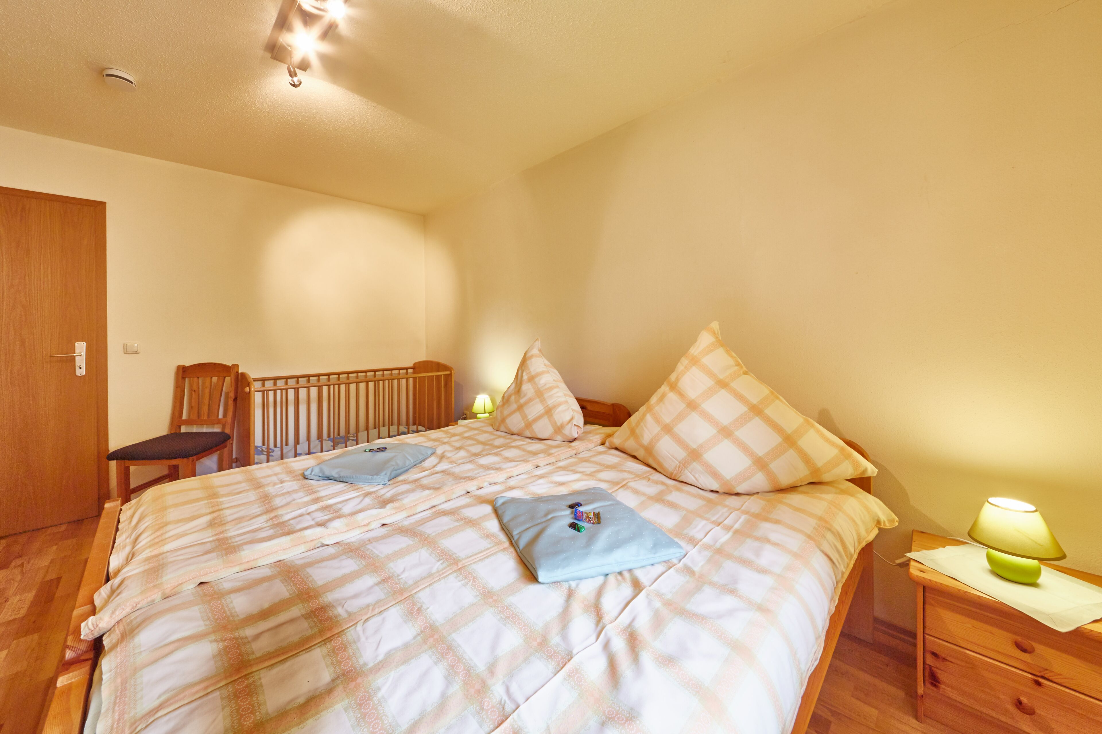 1 soverom, internettilgang og sengetøy