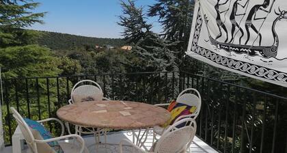 2000 meters of garden surrounded by nature