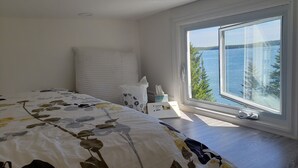 1 soverom, skrivebord, strykejern/-brett og wi-fi (inkludert)