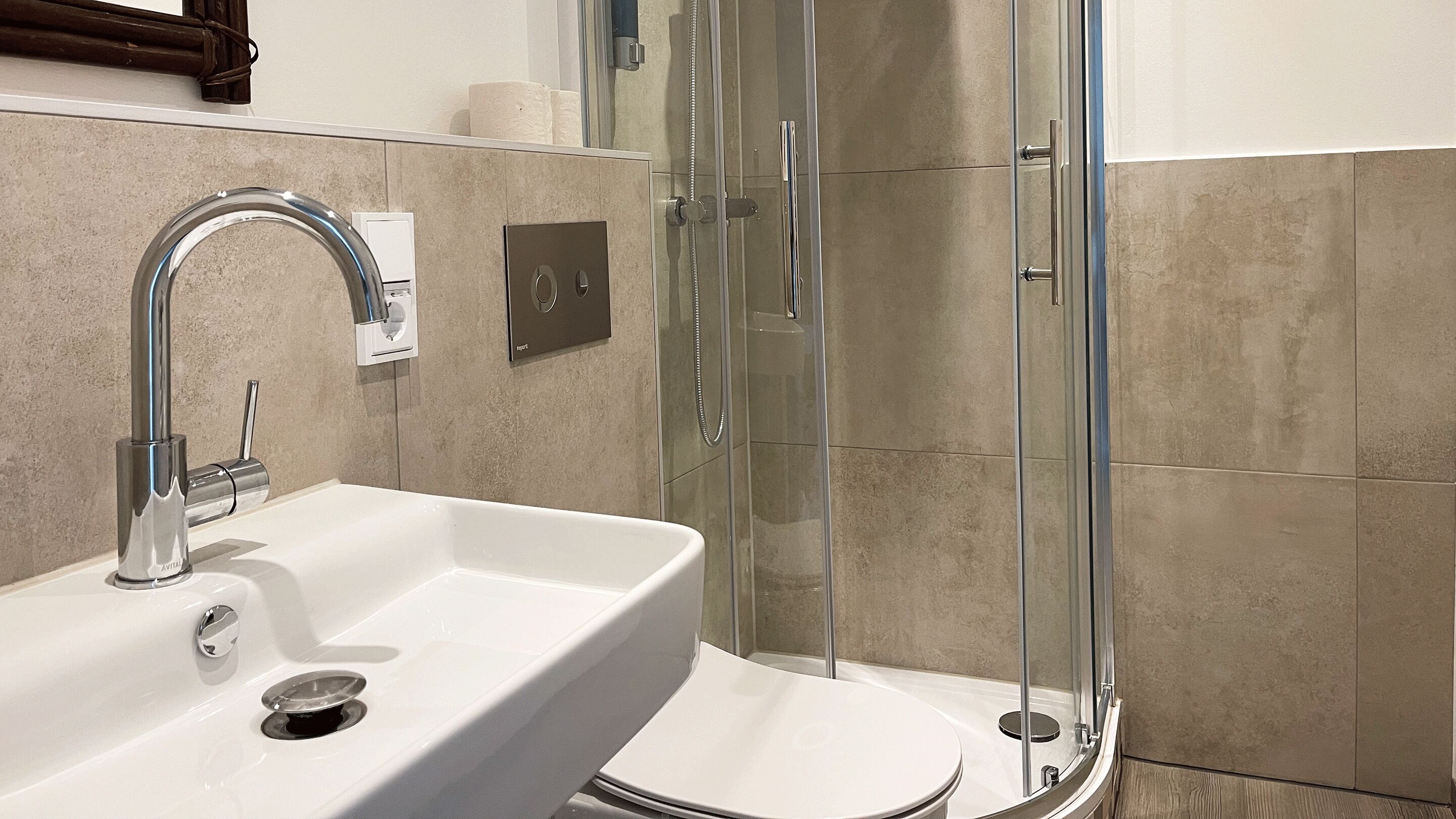 Suite, 1 chambre | Salle de bain