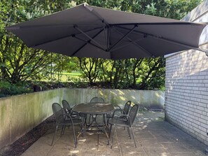Standard-Apartment, 3 Schlafzimmer | Terrasse/Patio