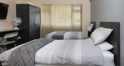 OYO Honeycroft Lodge