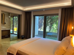 Egyptian cotton sheets, premium bedding, minibar, iron/ironing board - Life Butiq Hotel (Bodrum)