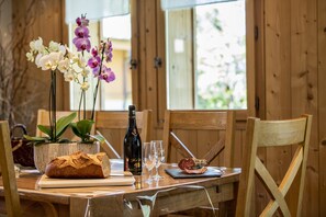 Dining - Apartment Rose des Alpes 2 for 6 people 4 **** (Samoëns)