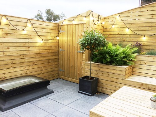 Luxury Self Catering Loft Apartment and Roof Garden in the heart of Killorglin