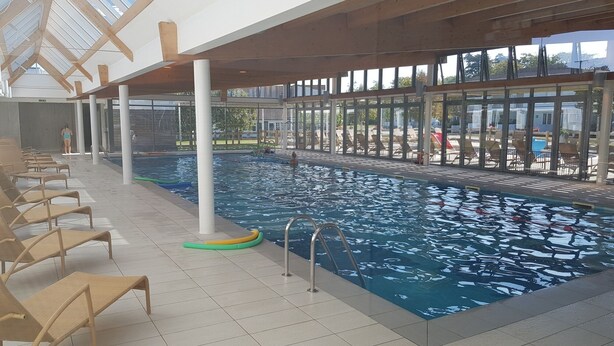 Indoor pool - Whitfield 6 Berth (Yarmouth)
