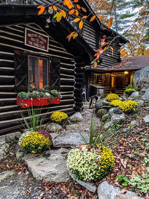 Exterior detail - 1890's Log Cabin ~ 230 Acre Private Reserve ~ 150’ Waterfall ~ Hiking Trails  (Wallkill)