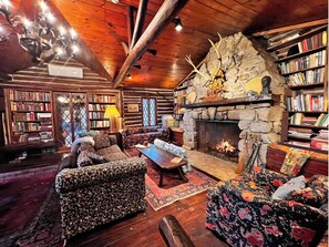 Interior - 1890's Log Cabin ~ 230 Acre Private Reserve ~ 150’ Waterfall ~ Hiking Trails  (Wallkill)