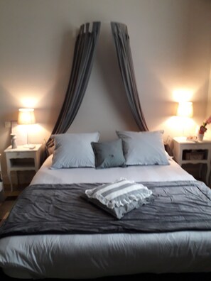 Individually decorated, individually furnished, free WiFi, bed sheets