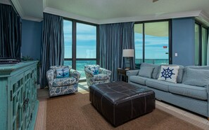 テレビ、ステレオ