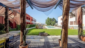 Outdoor dining - Hotel Rural Da Barrosinha (Alcácer do Sal)