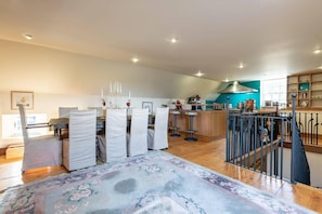 House | 1 bedroom, iron/ironing board, free WiFi, bed sheets