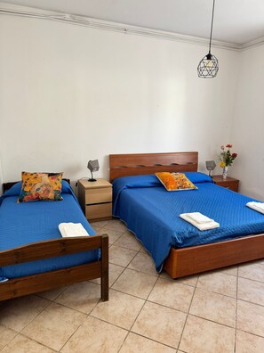 2 Schlafzimmer, Bügeleisen/Bügelbrett, WLAN