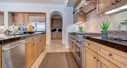 Beautiful 6,244sqft SoCal Luxury Vacation Home