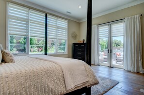 5 soverom, strykejern/-brett, wi-fi og sengetøy