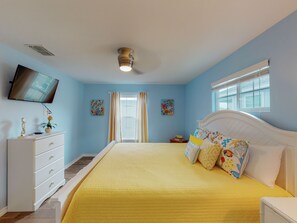 3 habitaciones, escritorio, tabla de planchar con plancha y wifi gratis