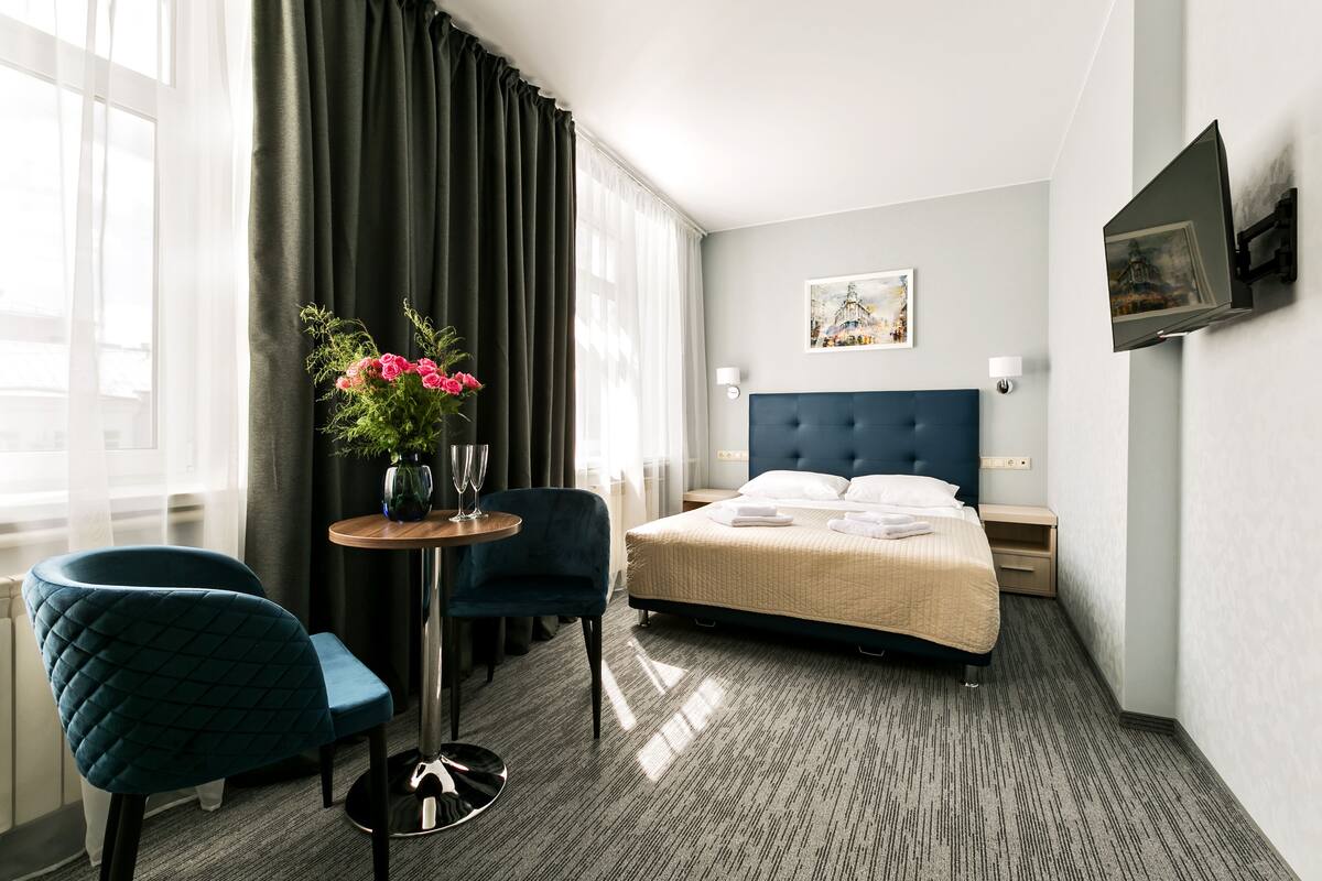 1 bedroom, minibar, soundproofing, iron/ironing board