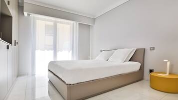 1 bedroom, internet, bed sheets