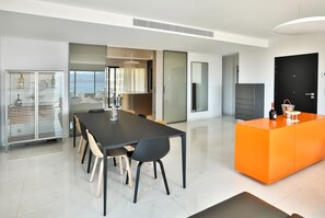 Dining - Penthouse "Felicita" (Ajaccio)