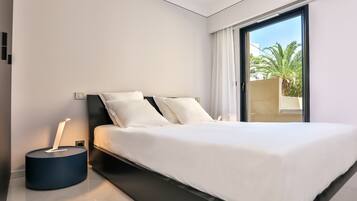 2 bedrooms, internet, bed sheets